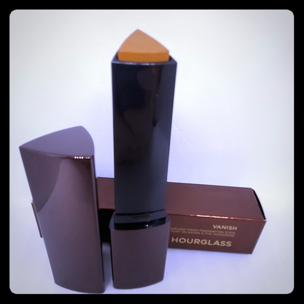 Hourglass Vanish GOLDEN ALMOND full size 🆕️ stick